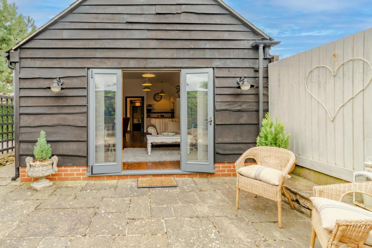 Buff Lodge Tackley Exterior foto